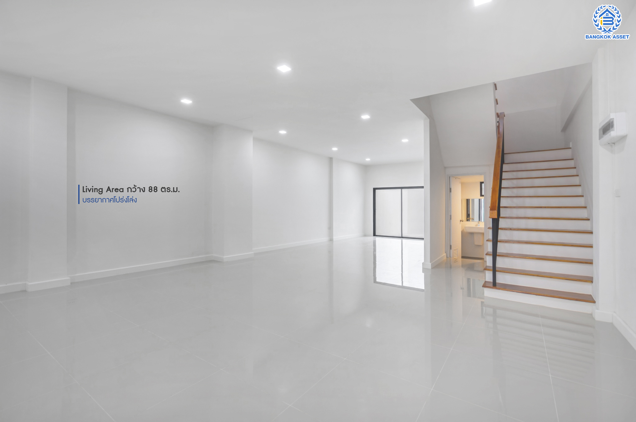 บ้านมือสองตกแต่งใหม่ ม.ยิ่งโอฬาร ดอนเมือง ทาวน์โฮม 3 ชั้น หลังใหญ่ เนื้อที่ 32.2 ตร.ว. ฟังก์ชัน 4 ห้องนอน 5 ห้องน้ำ จอดรถได้ 1 คัน บนทำเลศักยภาพ หน้าโครงการติดถนนวิภาวดี ใกล้สนามบินดอนเมือง ฟิวเจอร์พาร์ครังสิต, ม.รังสิต จุดขึ้นทางด่วน และรถไฟฟ้าสายสีแดง "สถานีดอนเมือง"